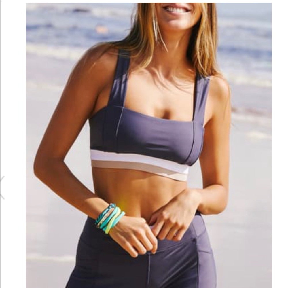 NWT Free People White Water Hybrid sports bra
